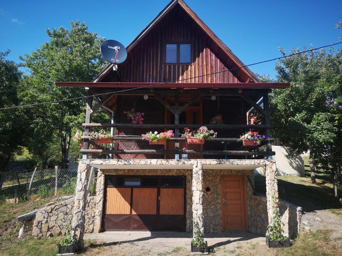Vikendica Kod Brice Jevtici